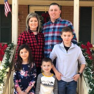 Meet your Posher, Travis